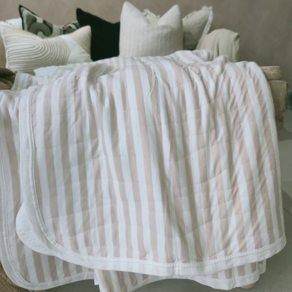 Cannes Cotton Quilted Bed Cover Massive Blanket 230x200cm - Light Pink Striped