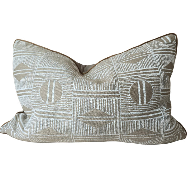 Minya Cushion 40x60cm Lumbar