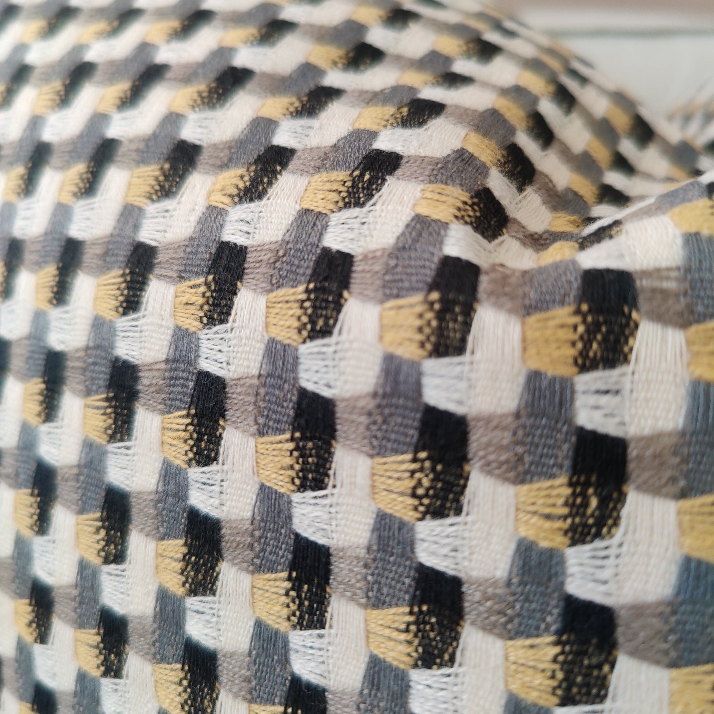 Chic Square Urban Chic 55cm Square - Intertwined – Macey & Moore