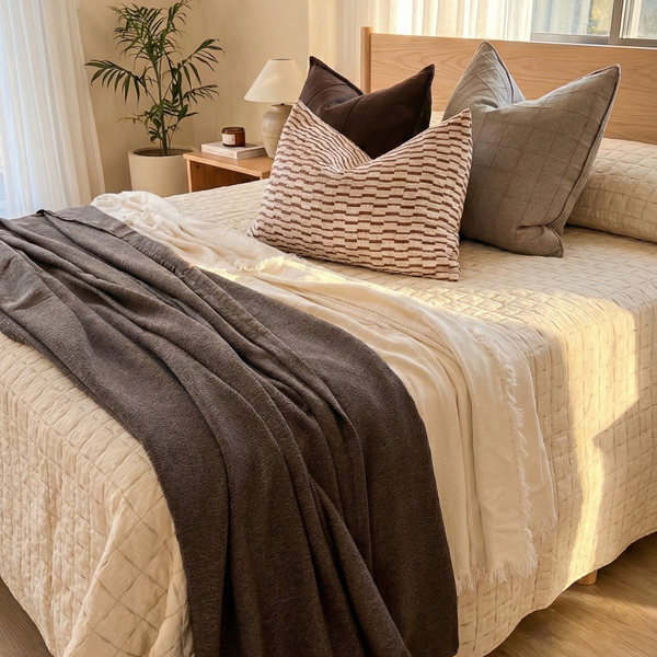 Riley Massive Throw 150x230cm - Midnight Mauve