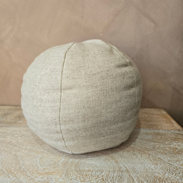Zoe Linen Blend Texture Round 30cm Diameter | Oatmeal