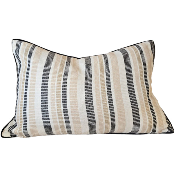 Savannah Cushion 40x60cm Lumbar - Black | Ivory