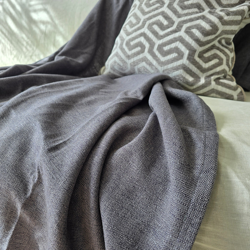 Remi Massive Throw 140x230cm - Aluminium Grey