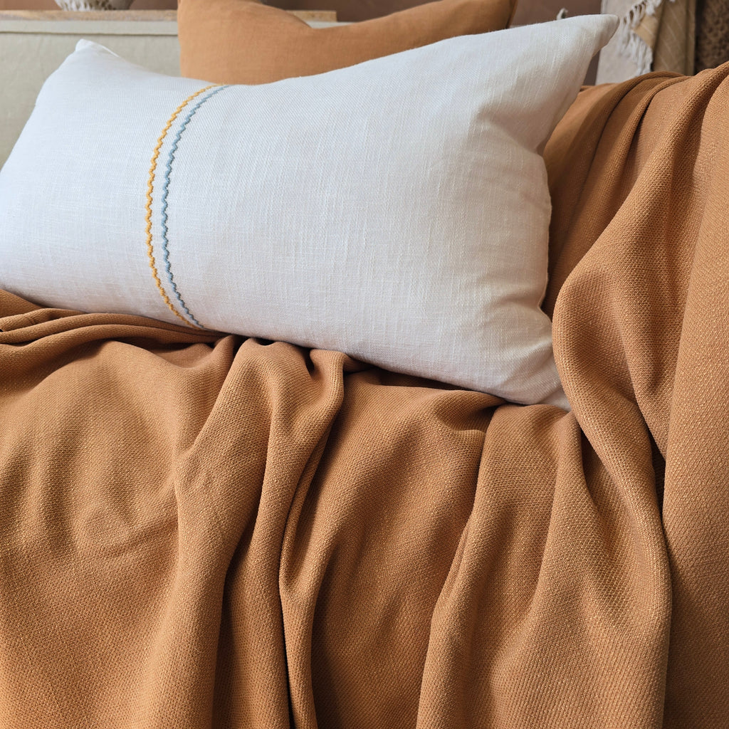Remi Massive Throw 140x230cm - Saffron