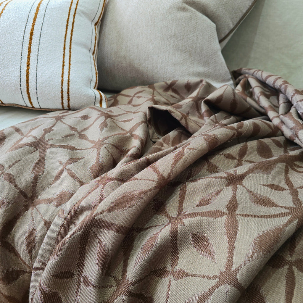 Mateo Massive Throw  150cm x 230cm -  Cream | Mocha Brown