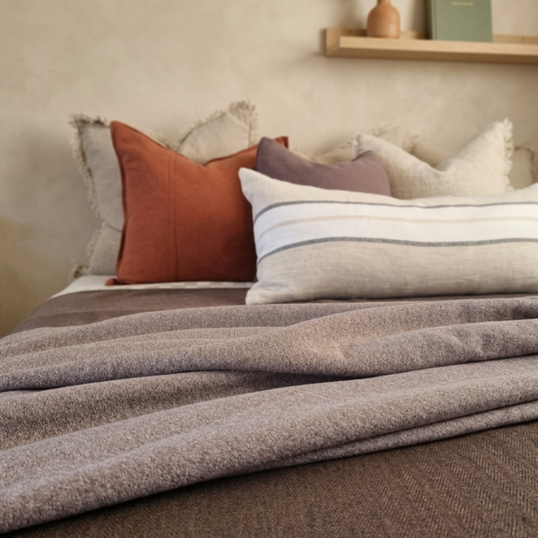 Riley Throw 150x230cm - Smoky Grey