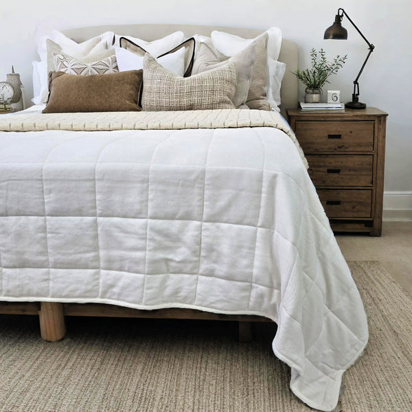 Soft Like Cloud - Chole Bamboo Quilted Bed Cover Massive Blanket Coverlet 240cm x 200cm - White
