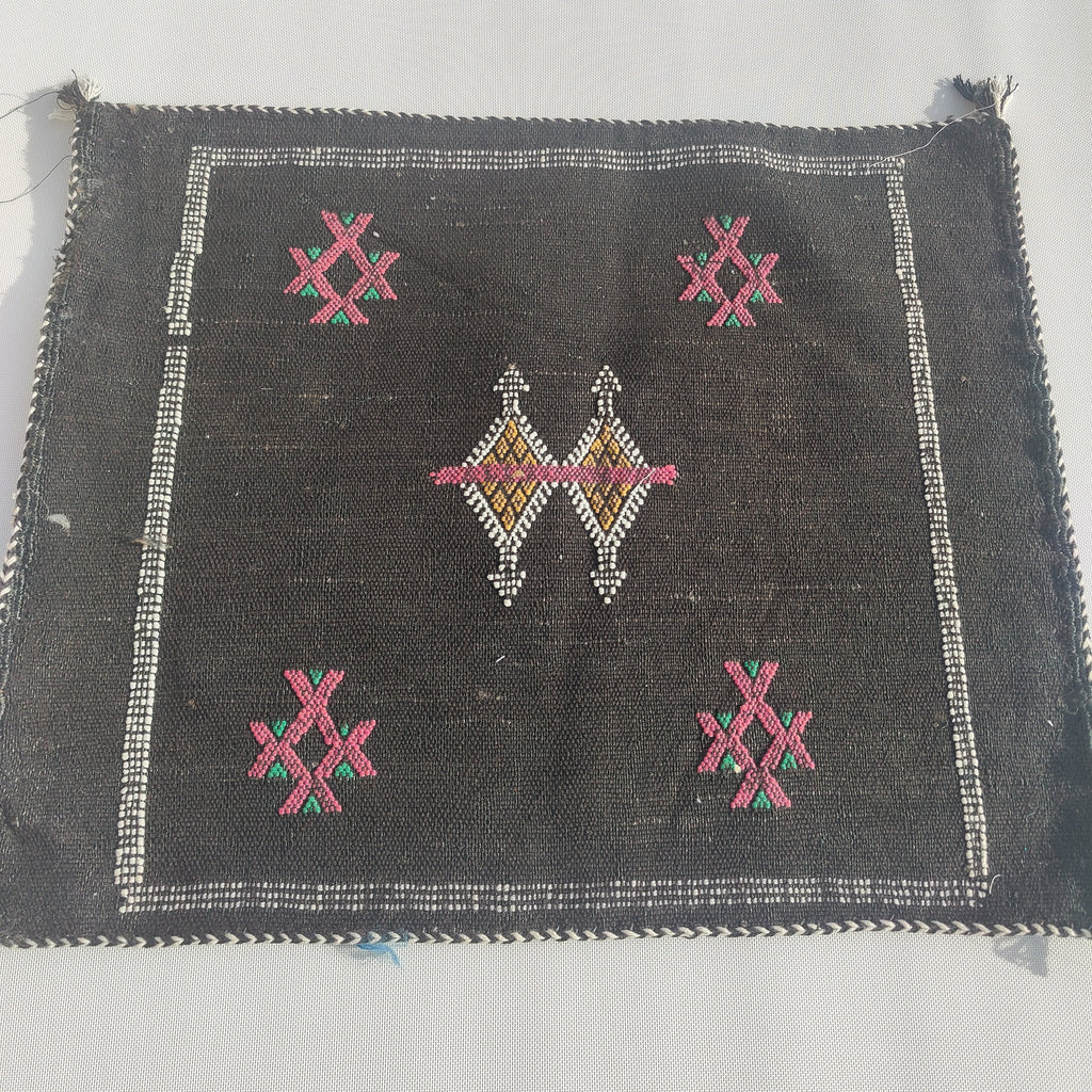 Casablanca Artisan Moroccan Cactus Silk Home Hand-Loomed Vegan Cushion Cover