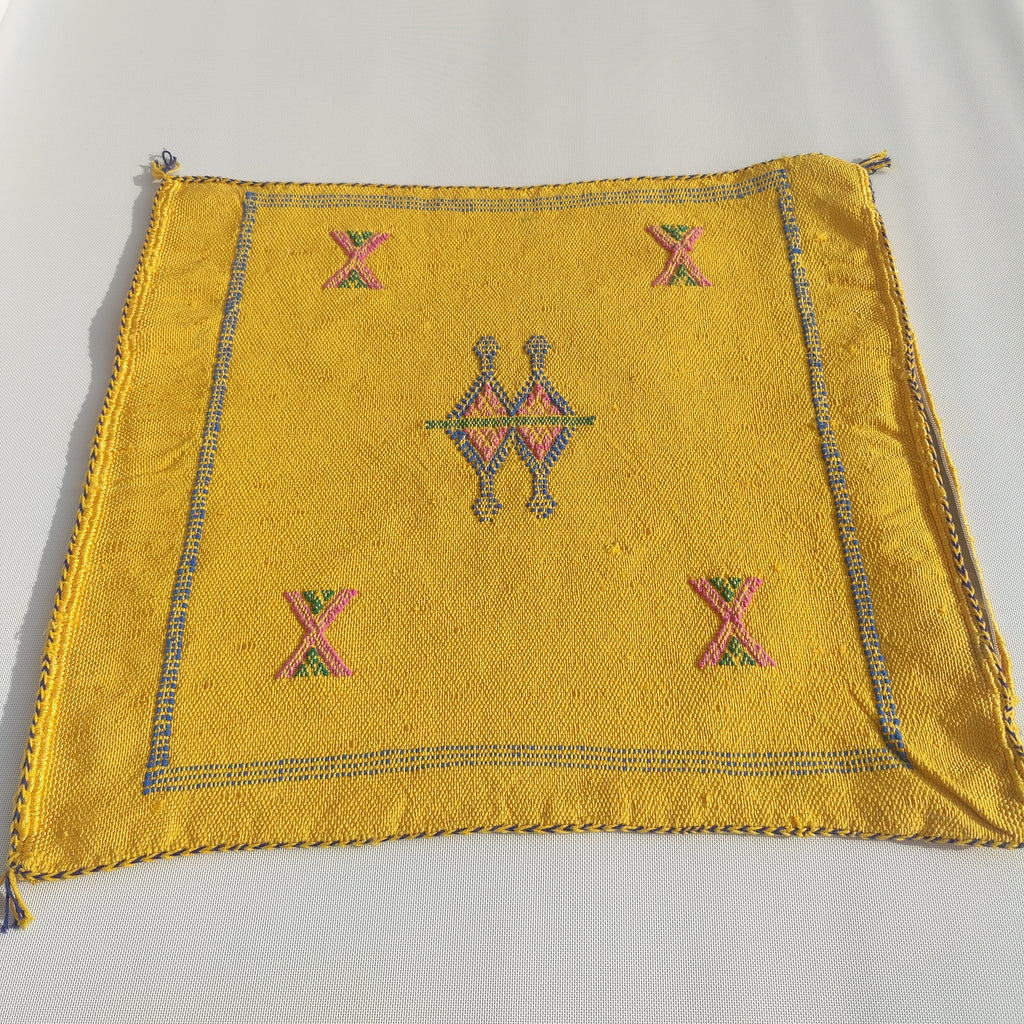 Casablanca Artisan Moroccan Cactus Silk Home Hand-Loomed Vegan Cushion Cover