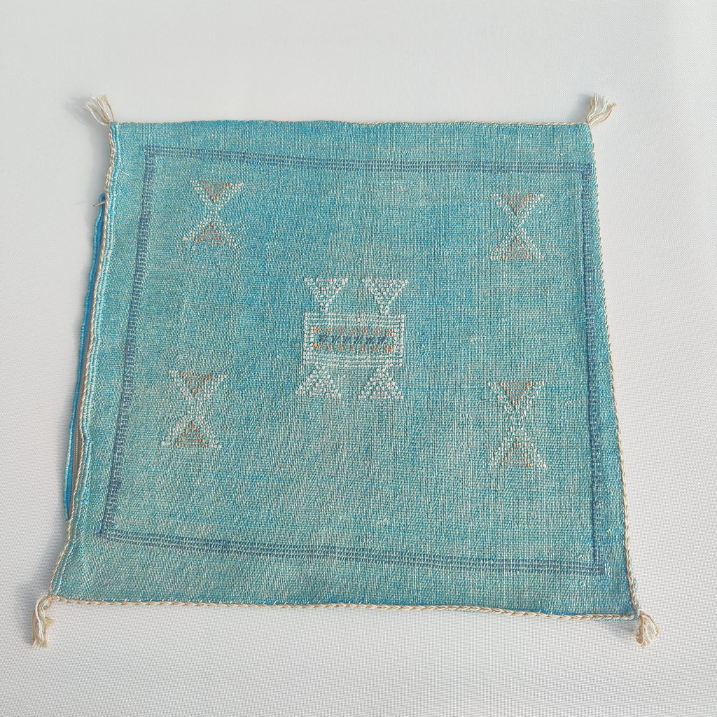 Casablanca Artisan Moroccan Cactus Silk Home Hand-Loomed Vegan Cushion Cover