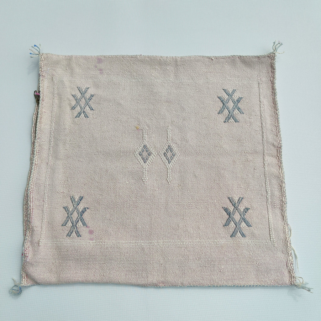 Casablanca Artisan Moroccan Cactus Silk Home Hand-Loomed Vegan Cushion Cover