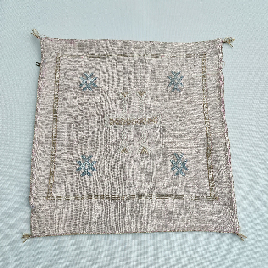 Casablanca Artisan Moroccan Cactus Silk Home Hand-Loomed Vegan Cushion Cover