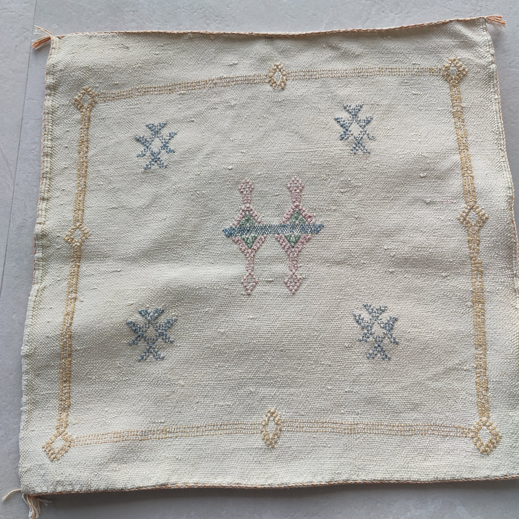 Casablanca Artisan Moroccan Cactus Silk Home Hand-Loomed Vegan Cushion Cover