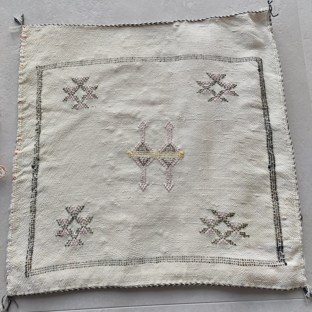 Casablanca Artisan Moroccan Cactus Silk Home Hand-Loomed Vegan Cushion Cover
