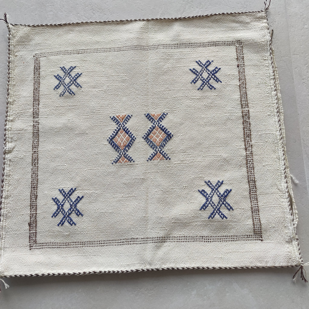 Casablanca Artisan Moroccan Cactus Silk Home Hand-Loomed Vegan Cushion Cover