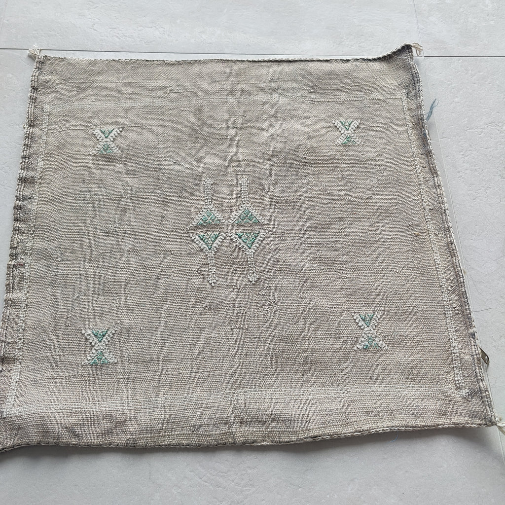 Casablanca Artisan Moroccan Cactus Silk Home Hand-Loomed Vegan Cushion Cover