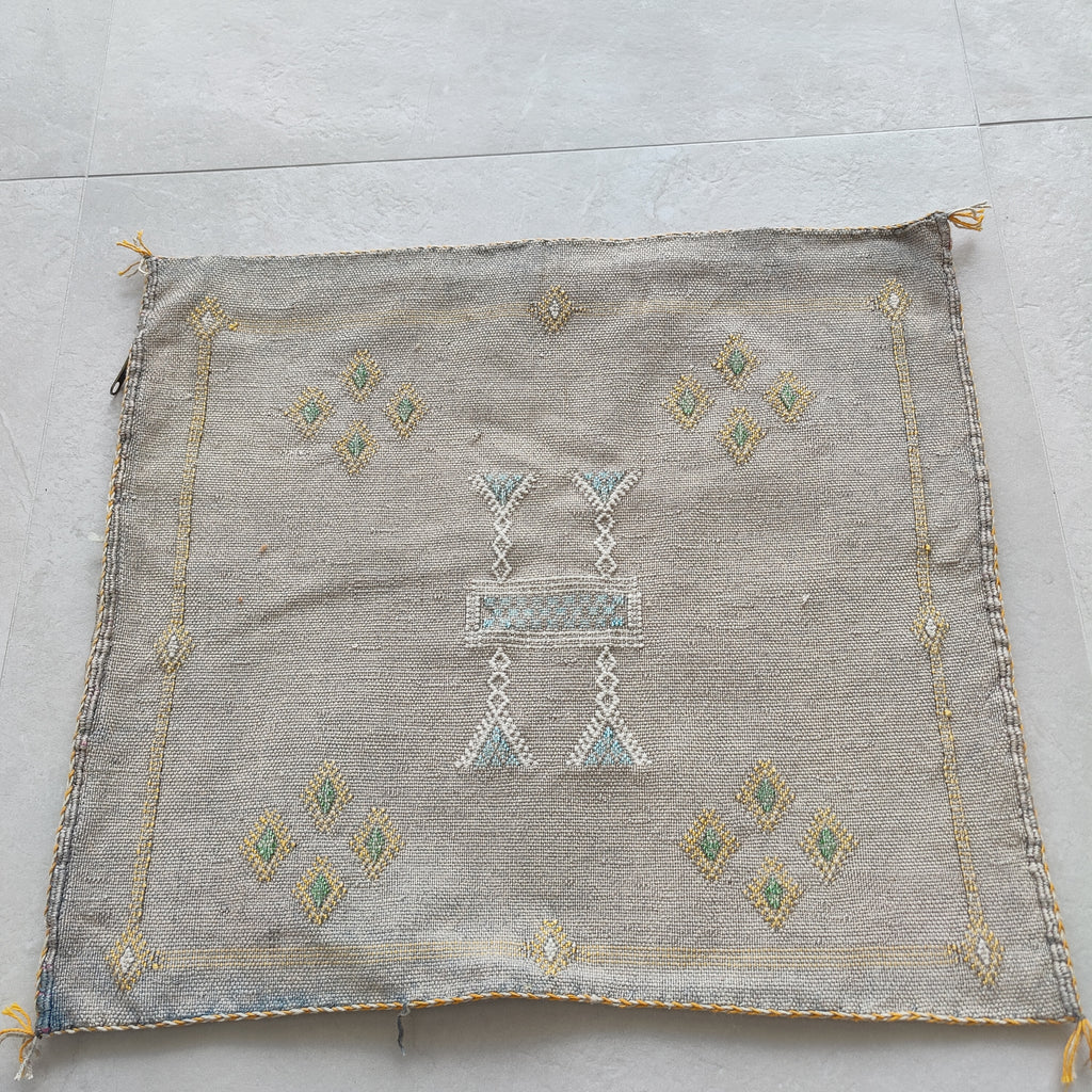 Casablanca Artisan Moroccan Cactus Silk Home Hand-Loomed Vegan Cushion Cover
