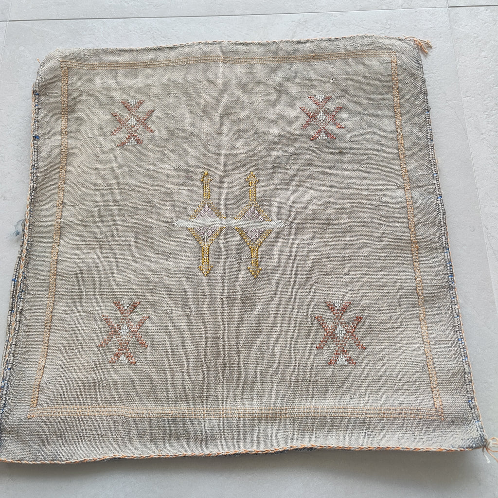 Casablanca Artisan Moroccan Cactus Silk Home Hand-Loomed Vegan Cushion Cover