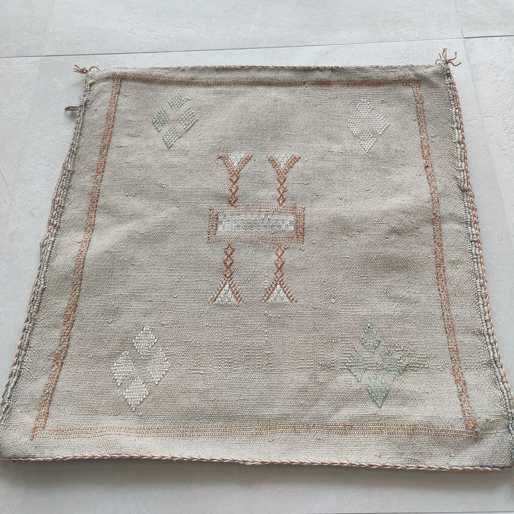 Casablanca Artisan Moroccan Cactus Silk Home Hand-Loomed Vegan Cushion Cover