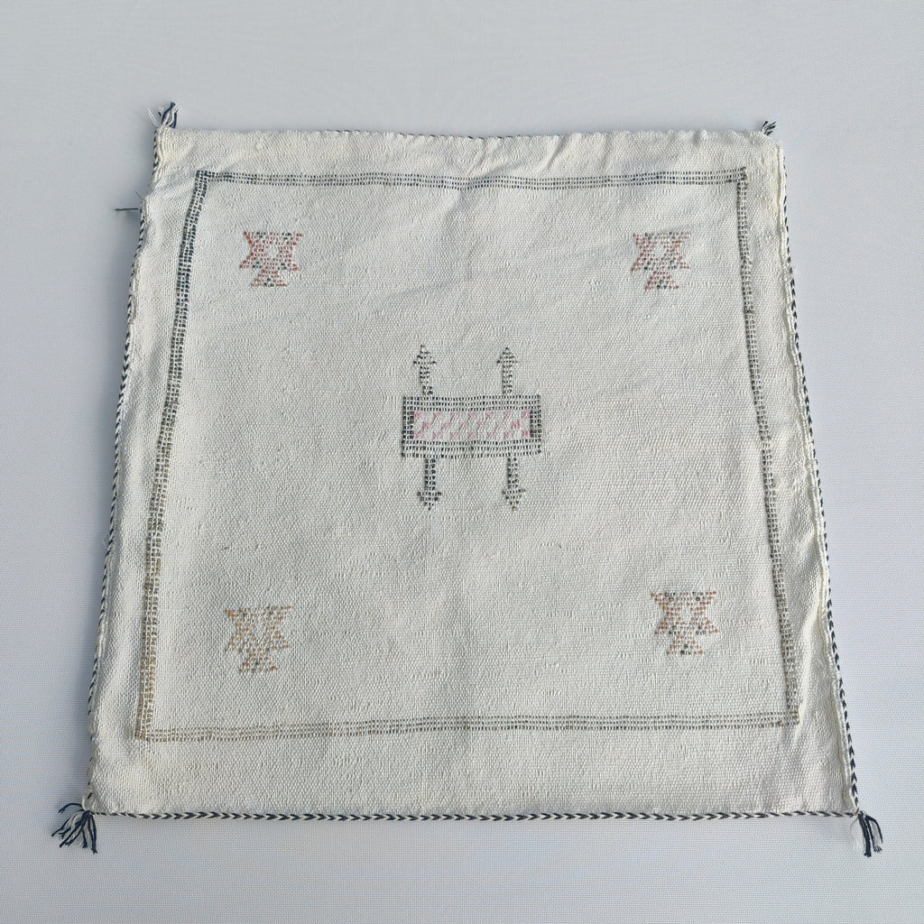 Casablanca Artisan Moroccan Cactus Silk Home Hand-Loomed Vegan Cushion Cover