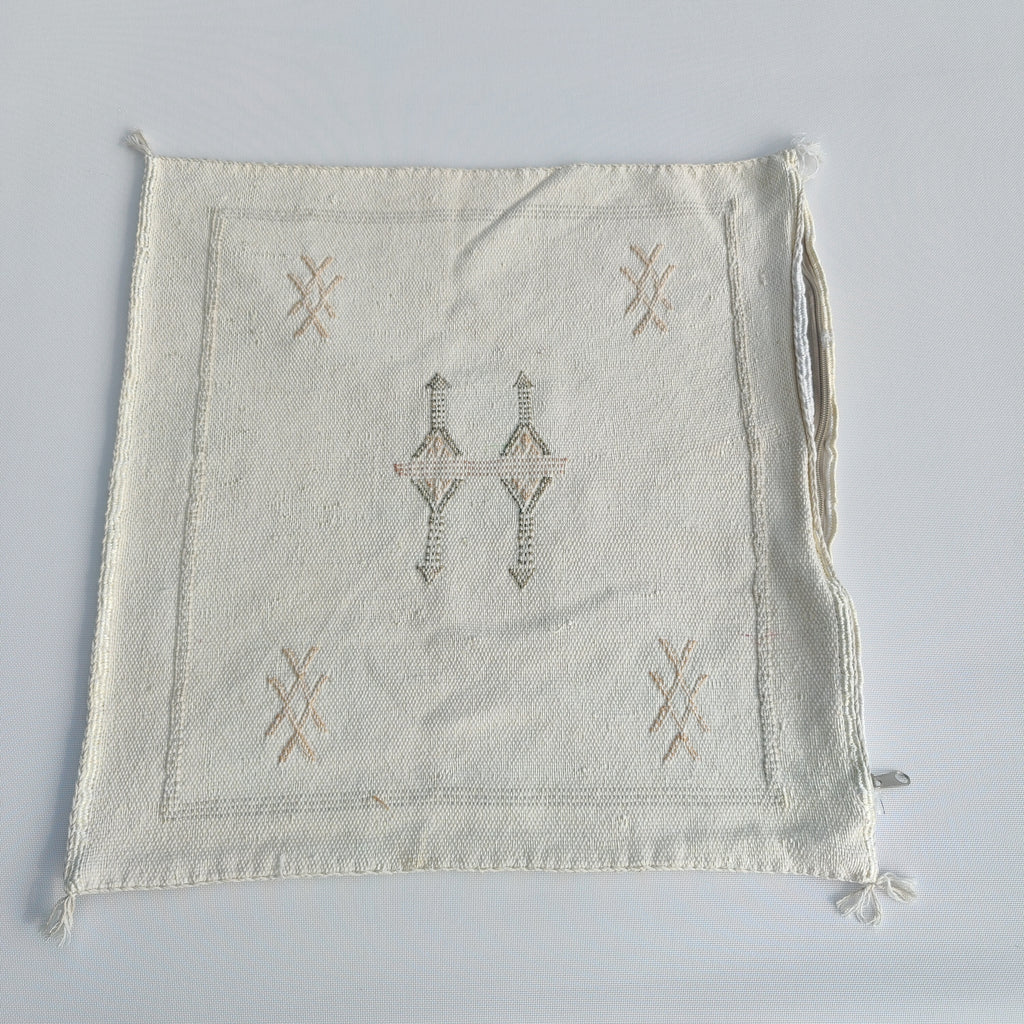 Casablanca Artisan Moroccan Cactus Silk Home Hand-Loomed Vegan Cushion Cover
