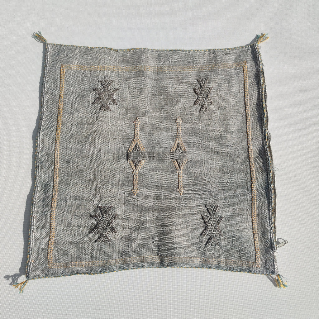 Casablanca Artisan Moroccan Cactus Silk Home Hand-Loomed Vegan Cushion Cover