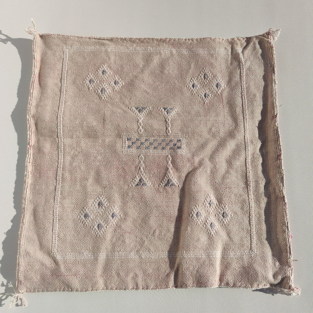 Casablanca Artisan Moroccan Cactus Silk Home Hand-Loomed Vegan Cushion Cover